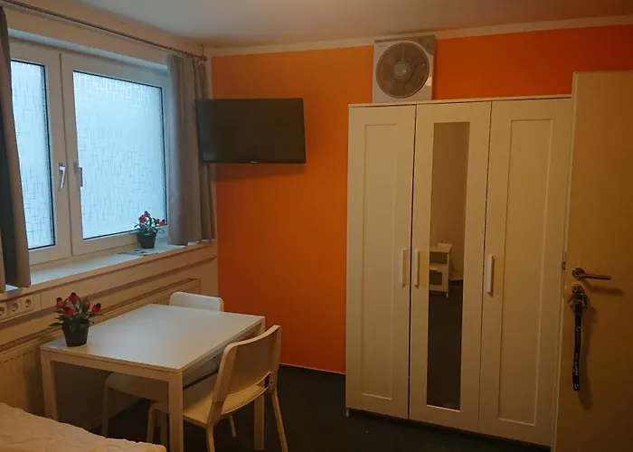 Гостевой дом Dreibettzimmer Mit Gemeinschaftskueche Und Je 2 Dusch- Und 2 Toilettenzimmern *